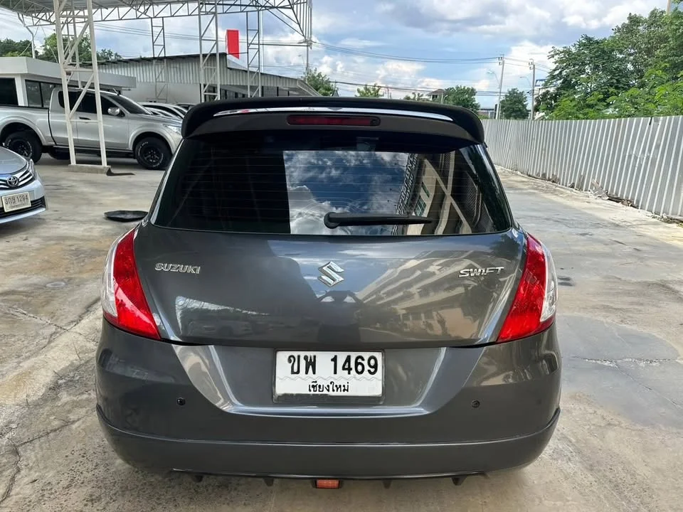 2014 Suzuki Swift II 2