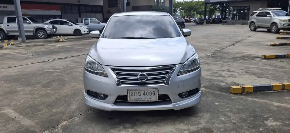 2014 Nissan Sylphy III (B17) 3