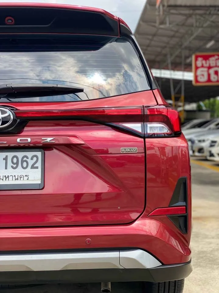2023 Toyota Veloz III 3