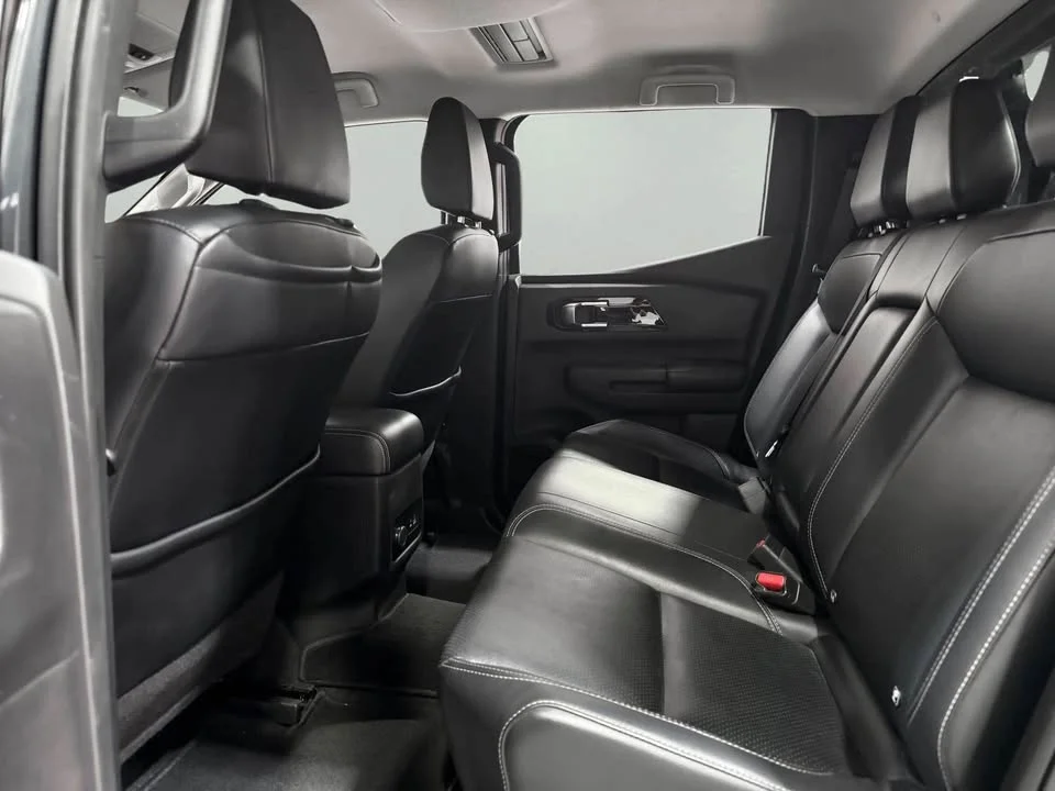 2023 Mitsubishi Triton VI 3