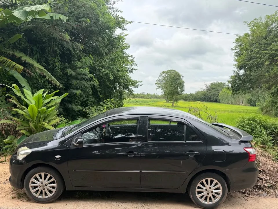 2010 Toyota Vios II 3