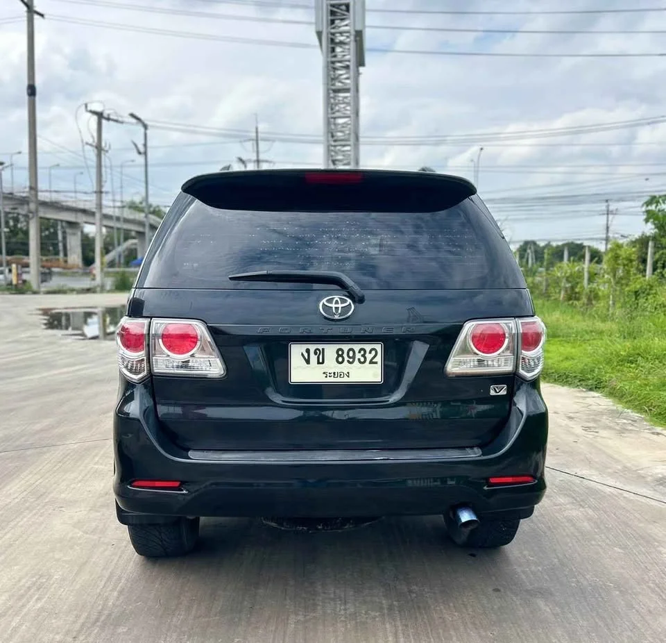 2013 Toyota Fortuner I 2