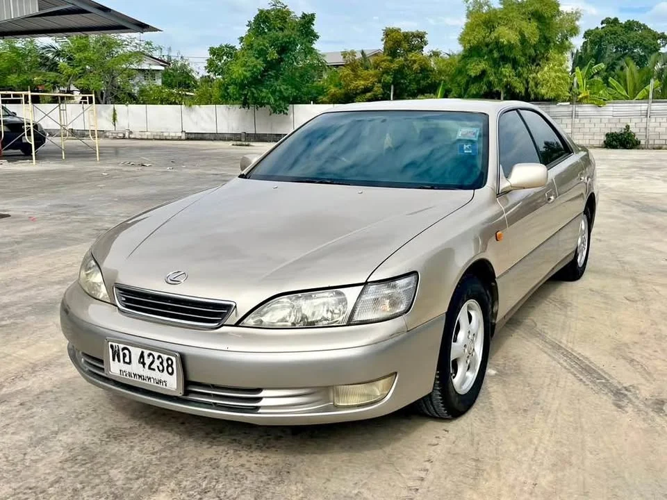 1998 Lexus ES III 3