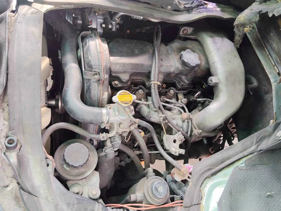 1997 Toyota Commuter IV (H100) 3