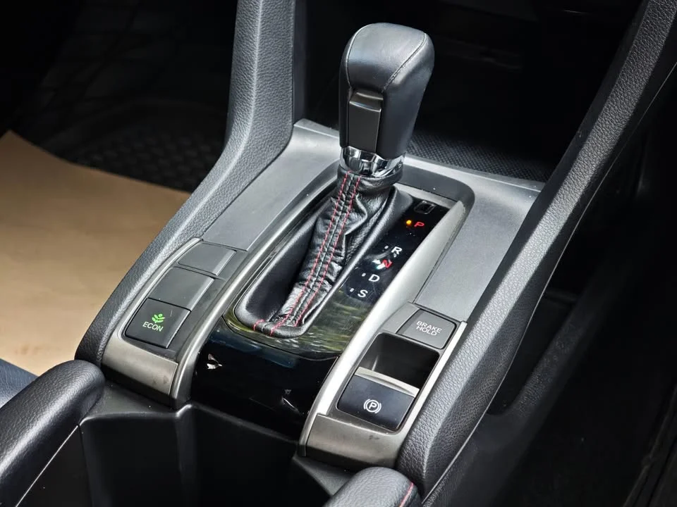 2020 Honda Civic X 2