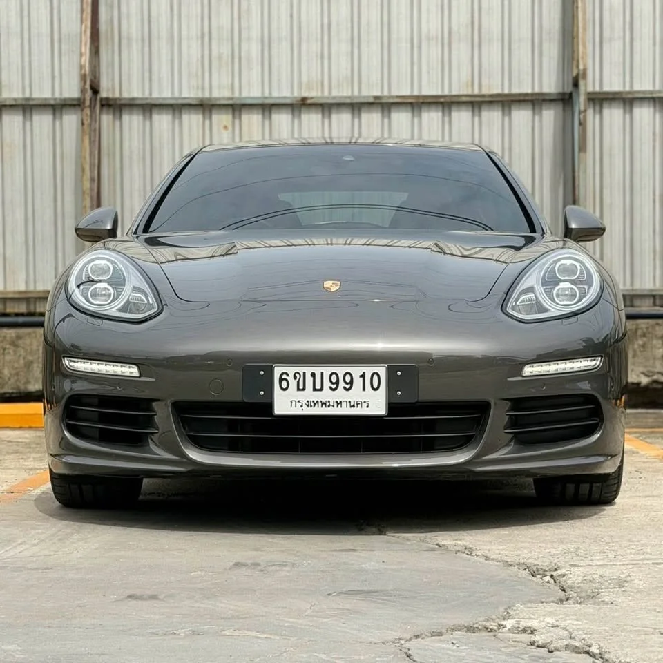 2016 Porsche Panamera I 3