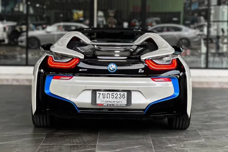 2020 BMW i8 I12, I15 2