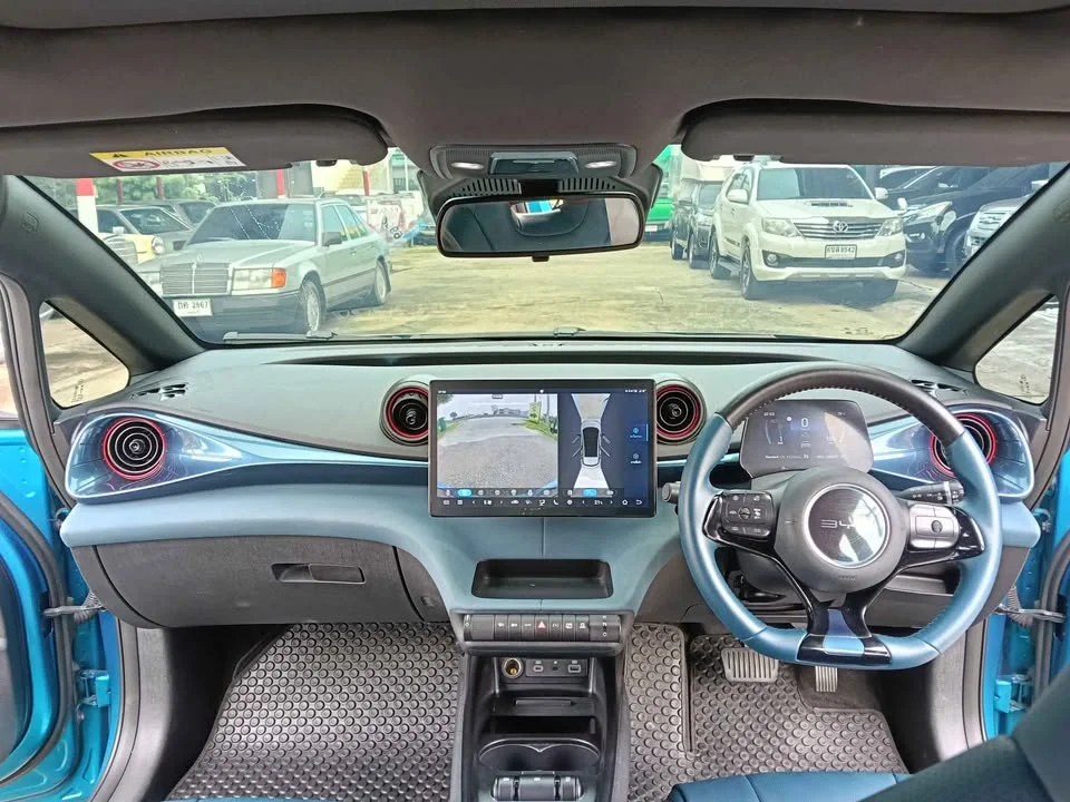 2023 BYD Dolphin 2