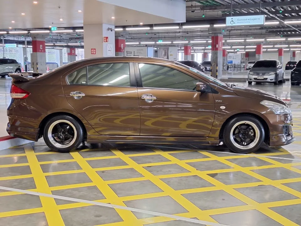 2017 Suzuki Ciaz 2