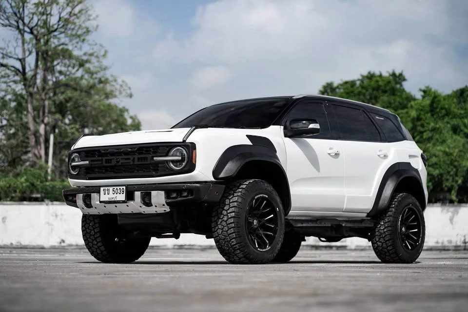 2019 Ford Everest II 3