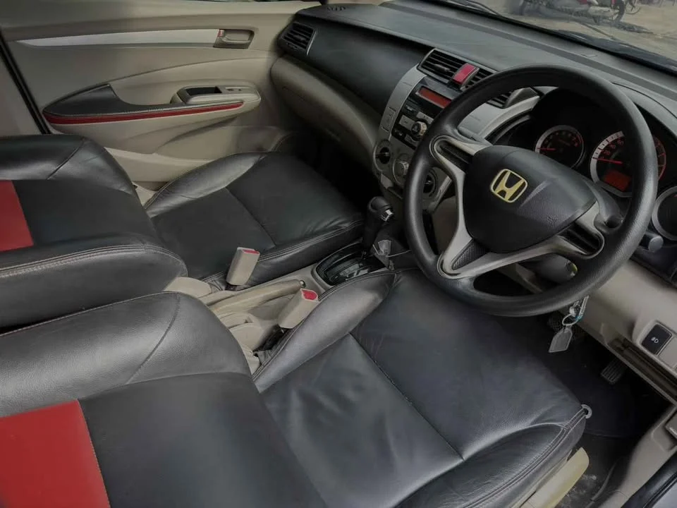 2011 Honda City V 2
