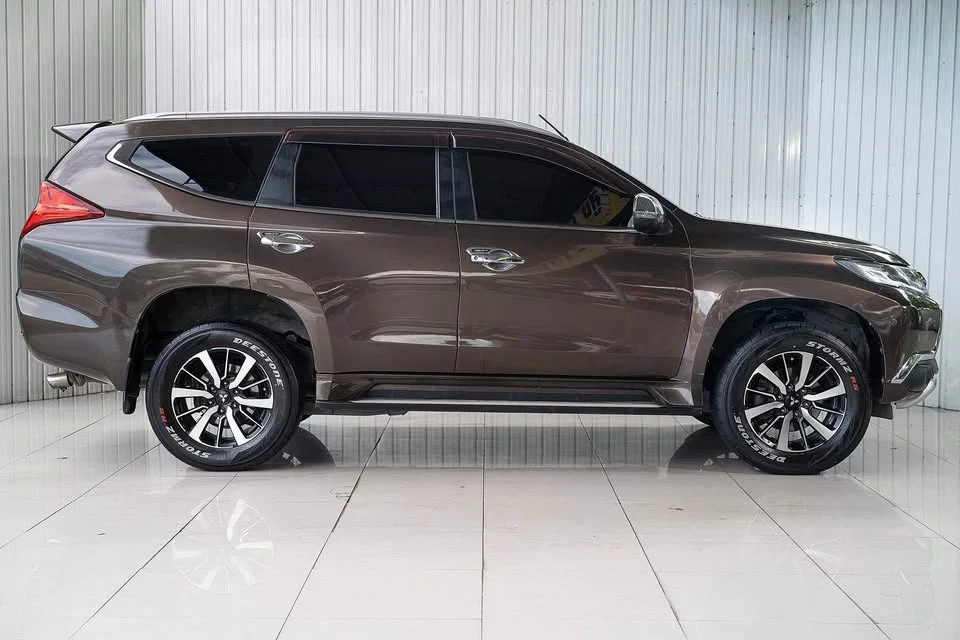 2017 Mitsubishi Pajero Sport III 2