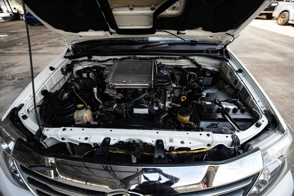 2012 Toyota Hilux VII 2