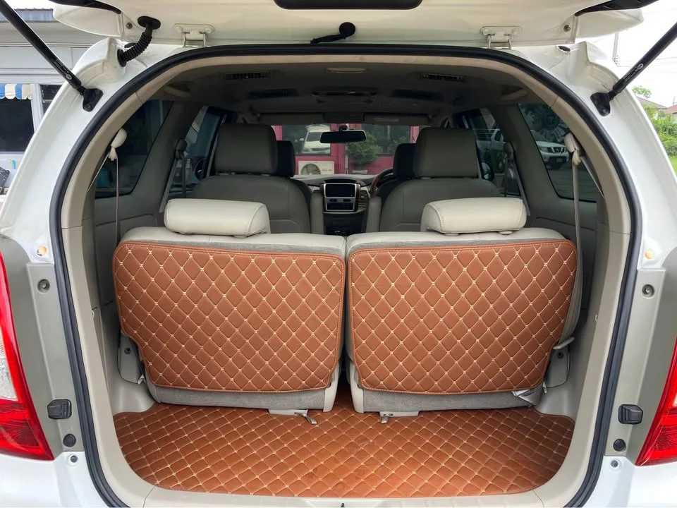 2012 Toyota Innova I 2
