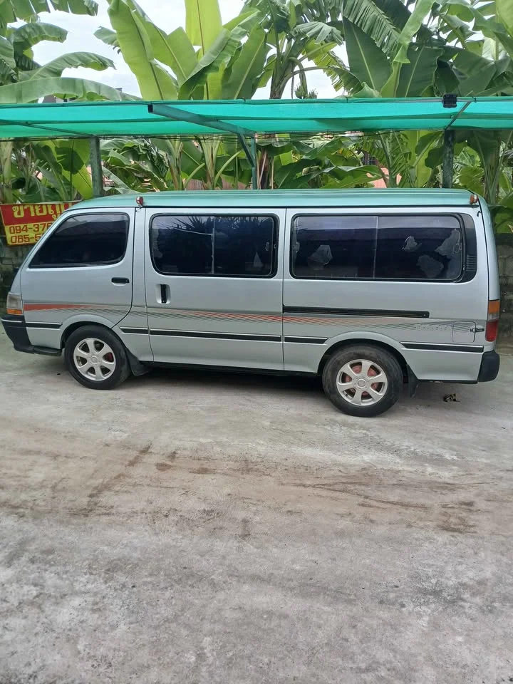1993 Toyota Commuter IV (H100) 2