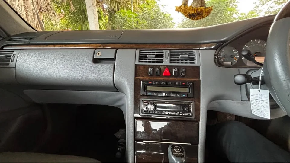 2000 Benz E-Class W210 2