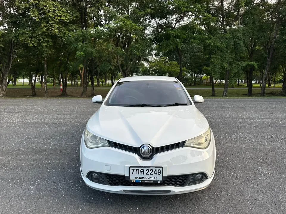 2017 MG 5 I  2
