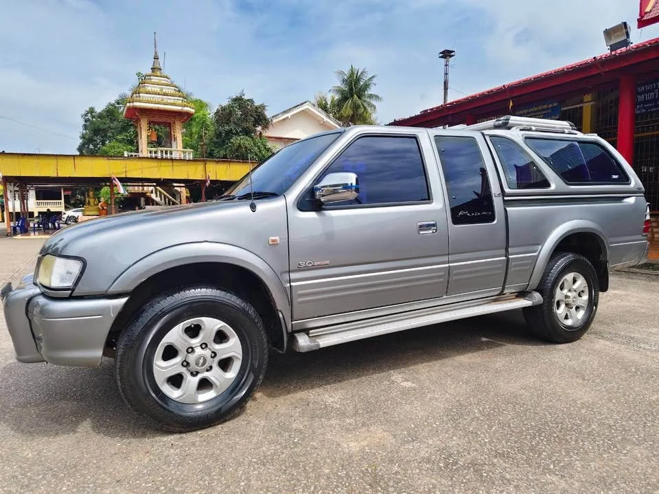 2001 Isuzu Faster Dragon Eyes III 3