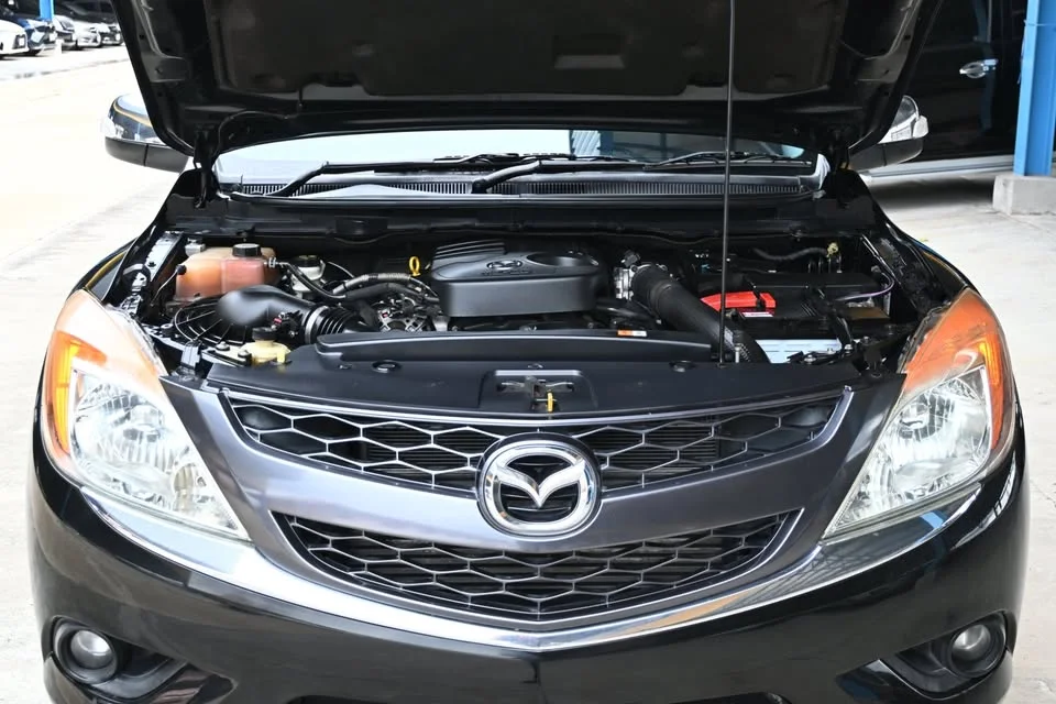 2012 Mazda BT-Series II 2