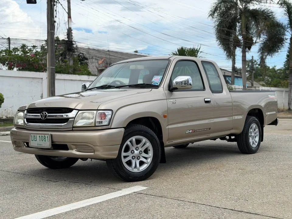 2003 Toyota Hilux Tiger VI 3