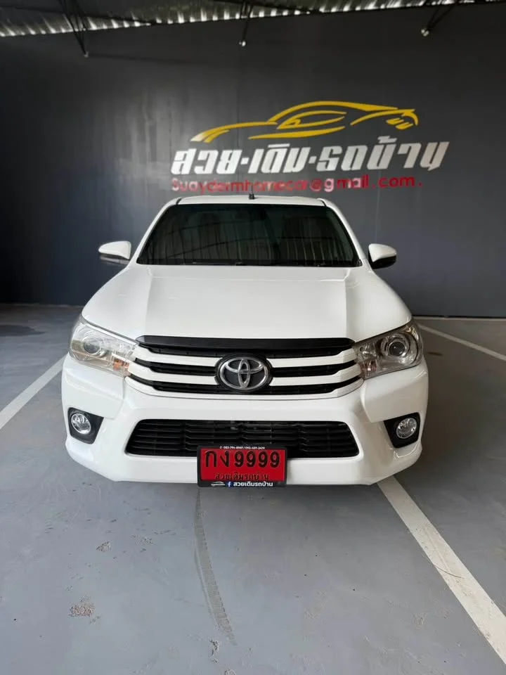 2018 Toyota Hilux VIII 2