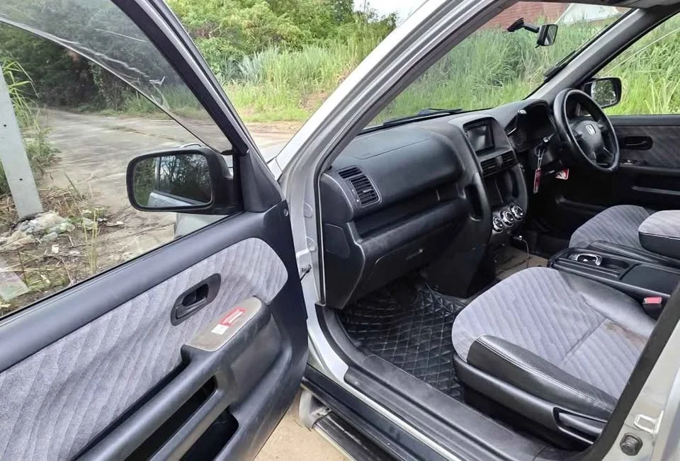 2003 Honda CR-V II 2