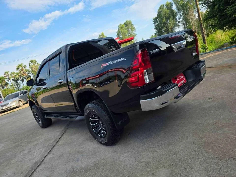 2018 Toyota Hilux VIII 3