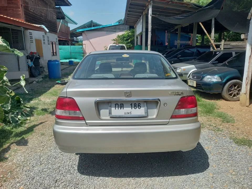 2000 Honda City III 2
