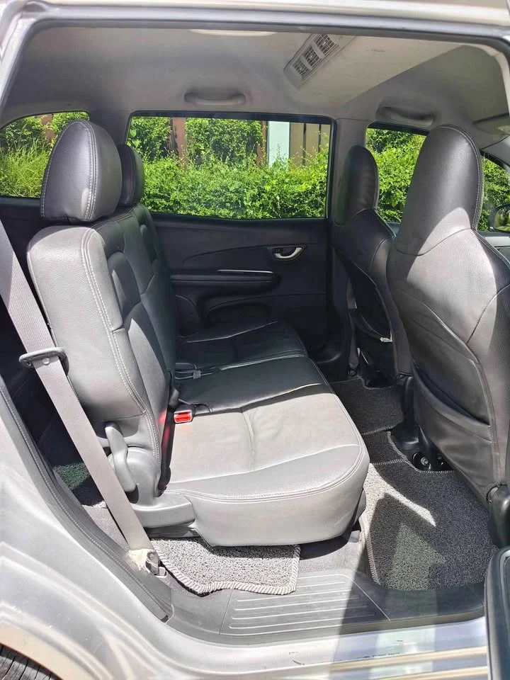 2015 Honda Mobilio II 3