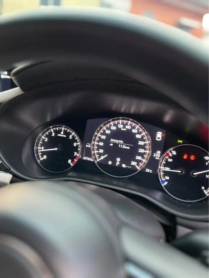 2021 Mazda 3 IV 3