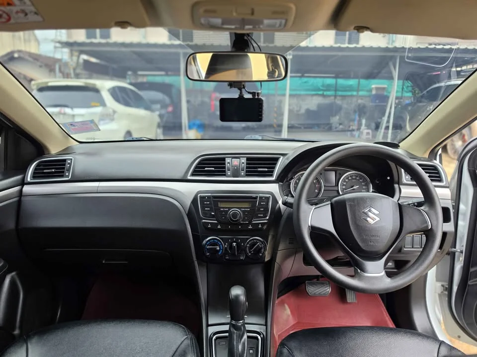 2017 Suzuki Ciaz 2