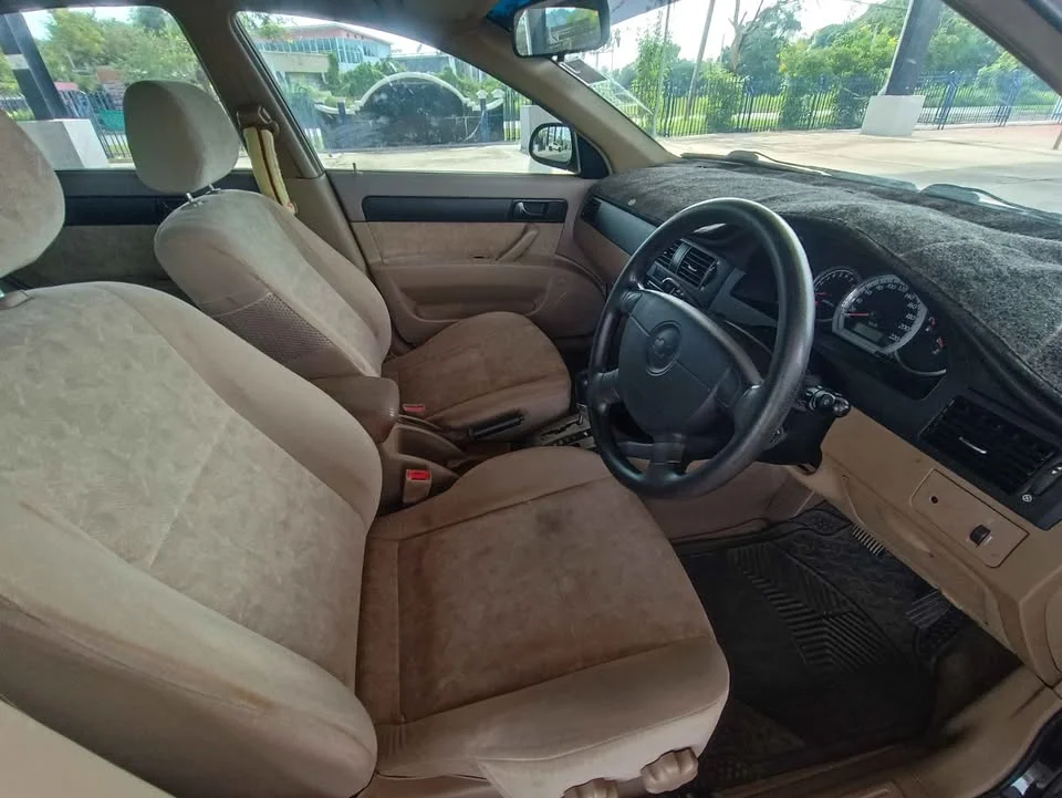 2005 Chevrolet Optra 3
