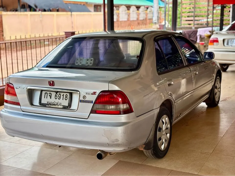 2002 Honda City III 2