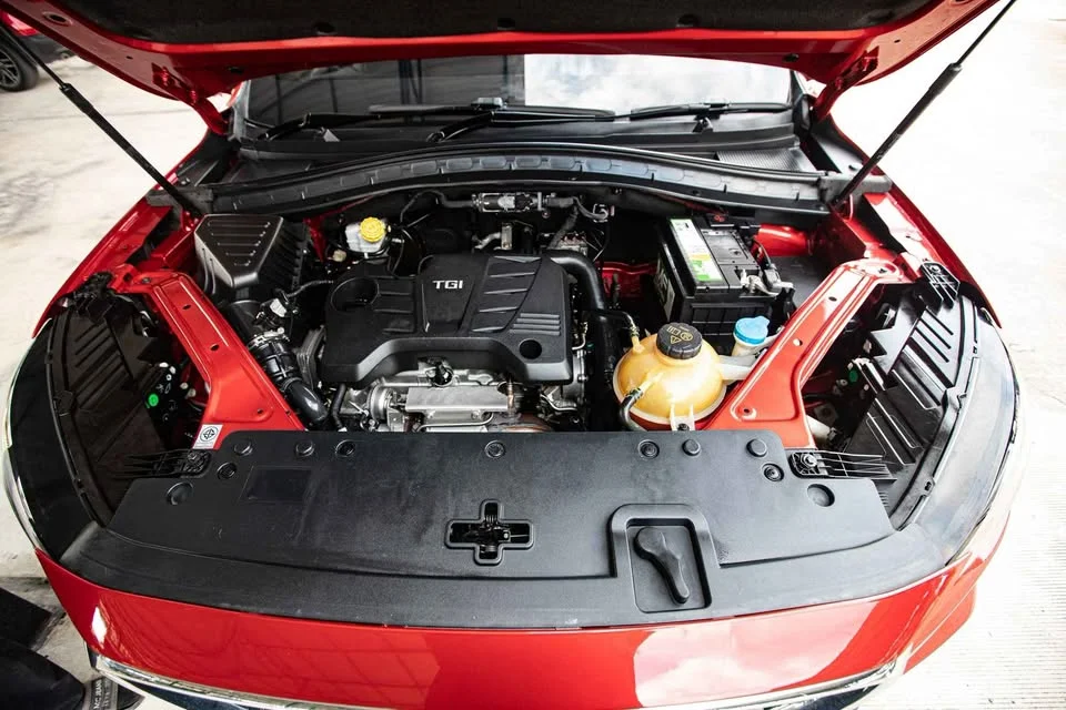 2021 MG HS 3