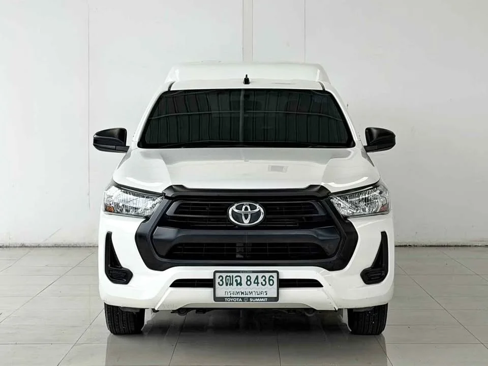 2020 Toyota Hilux VIII 3