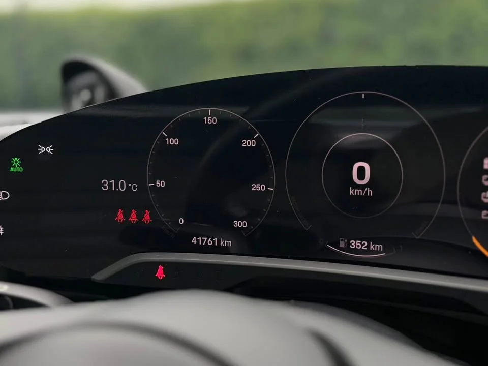 2021 Porsche Taycan 9J1 3