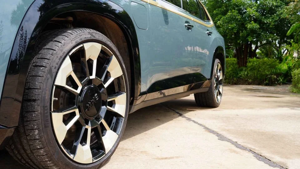 2023 BMW XM G09 2
