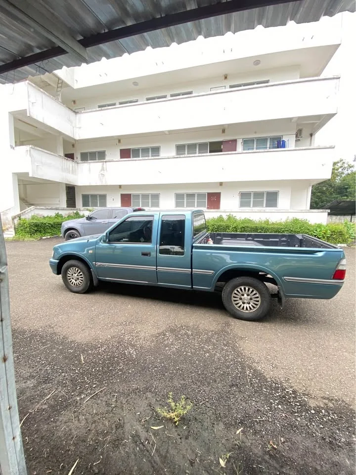 2001 Isuzu Faster Dragon Eyes III 2