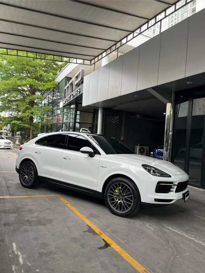2020 Porsche Cayenne III 2