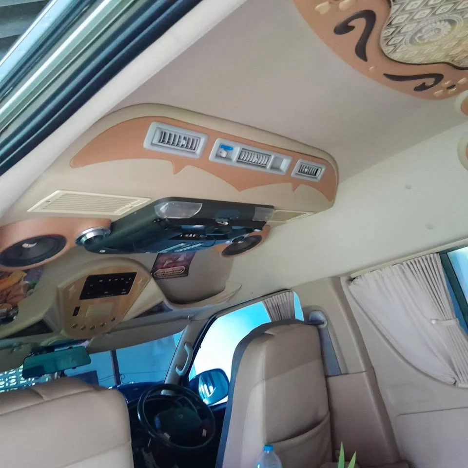 2009 Toyota Commuter V (H200) 2