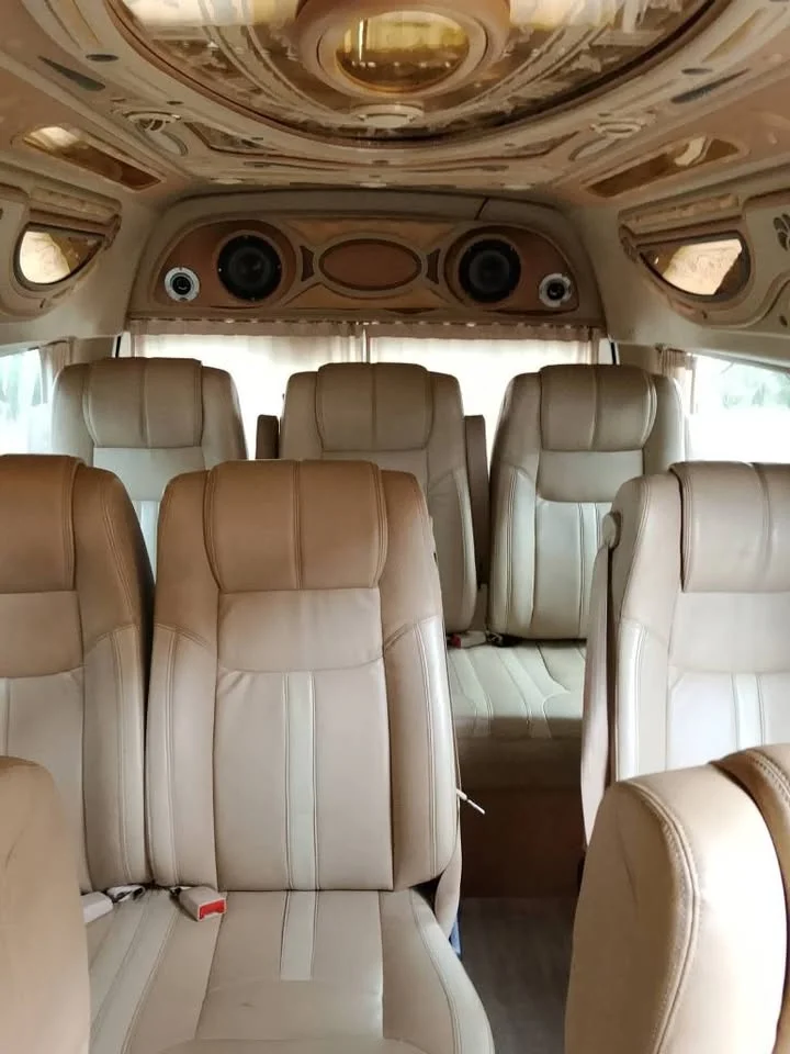 2009 Toyota Commuter V (H200) 3