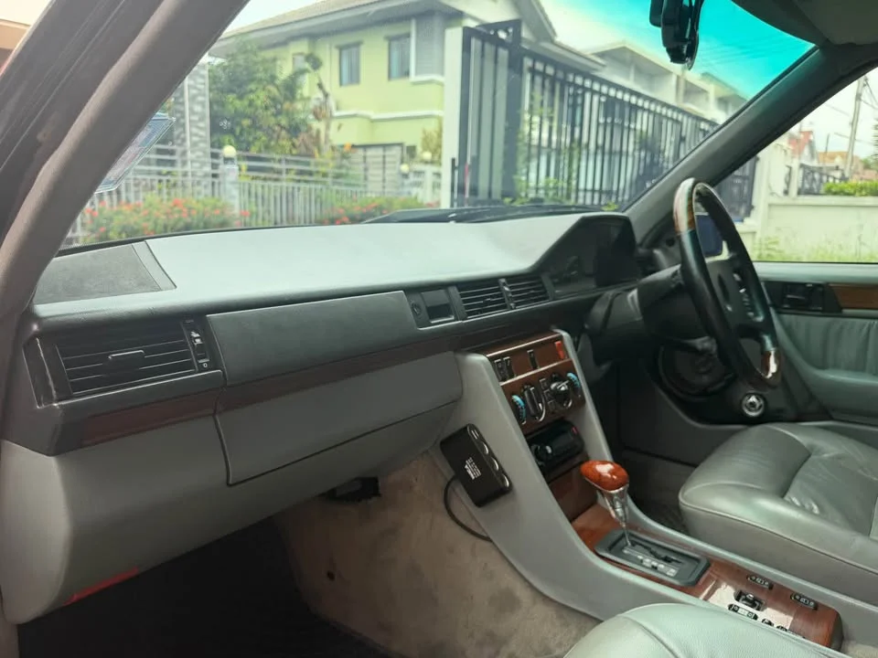 1991 Benz E-Class W124 3