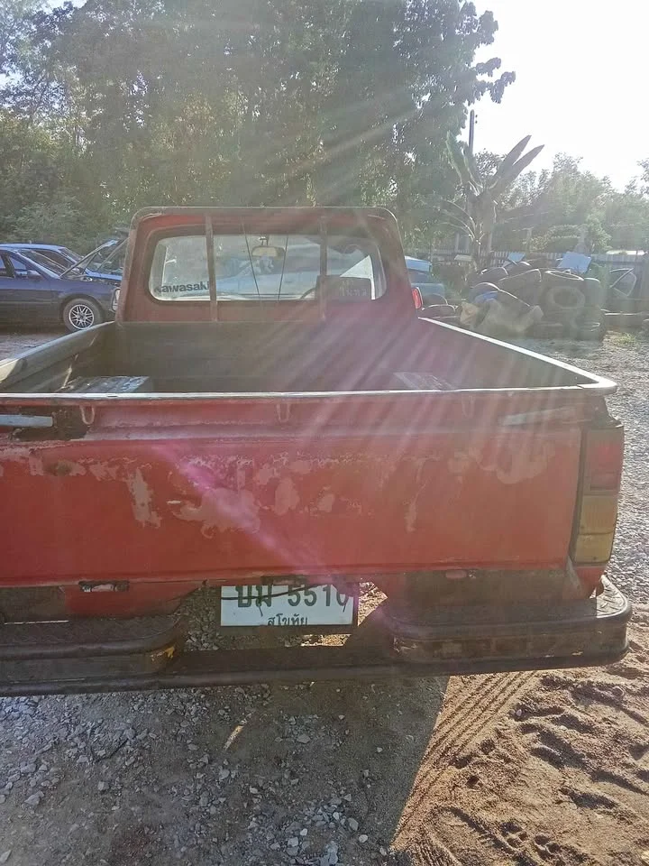 1989 Isuzu Faster Dragon Eyes I 3