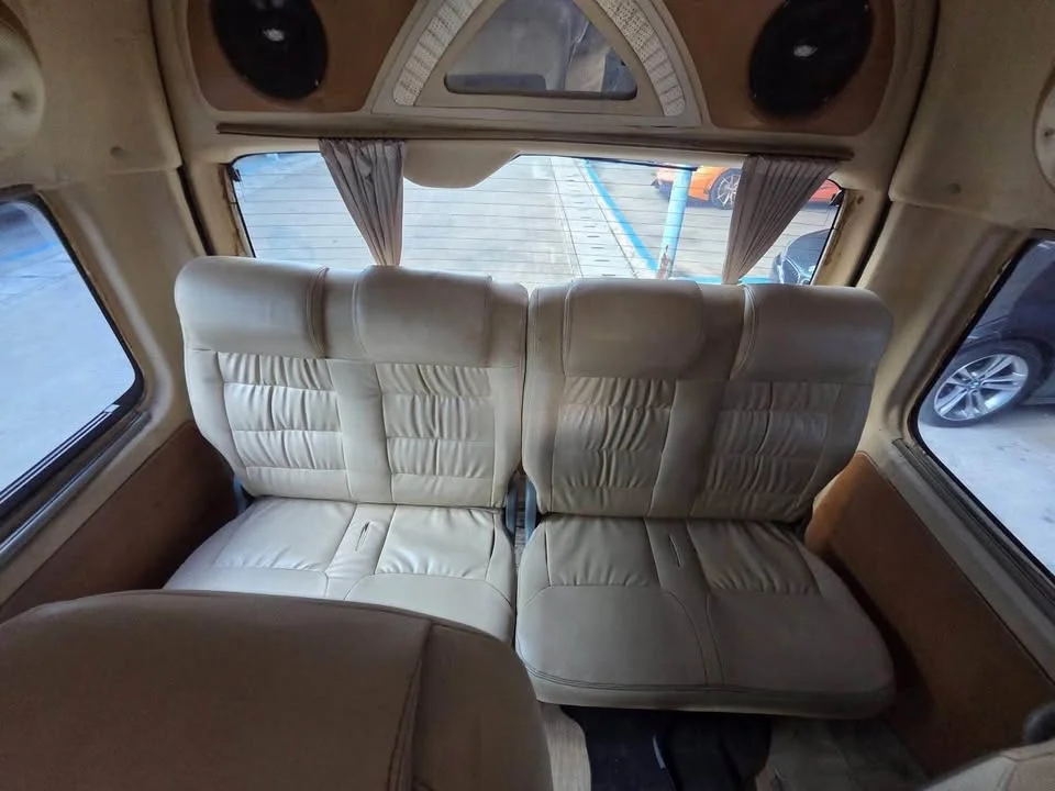 2009 Toyota Commuter V (H200) 2