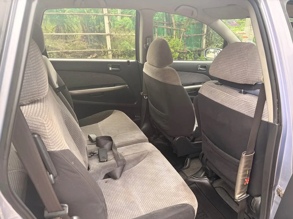 2002 Honda Stream I 2