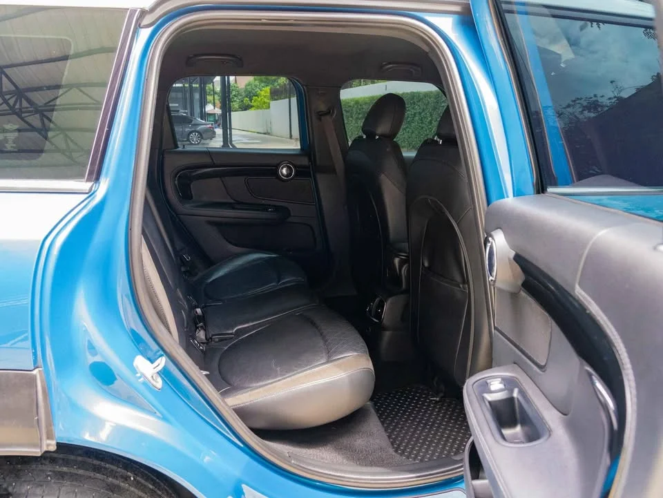 2017 Mini Hatch  III 2