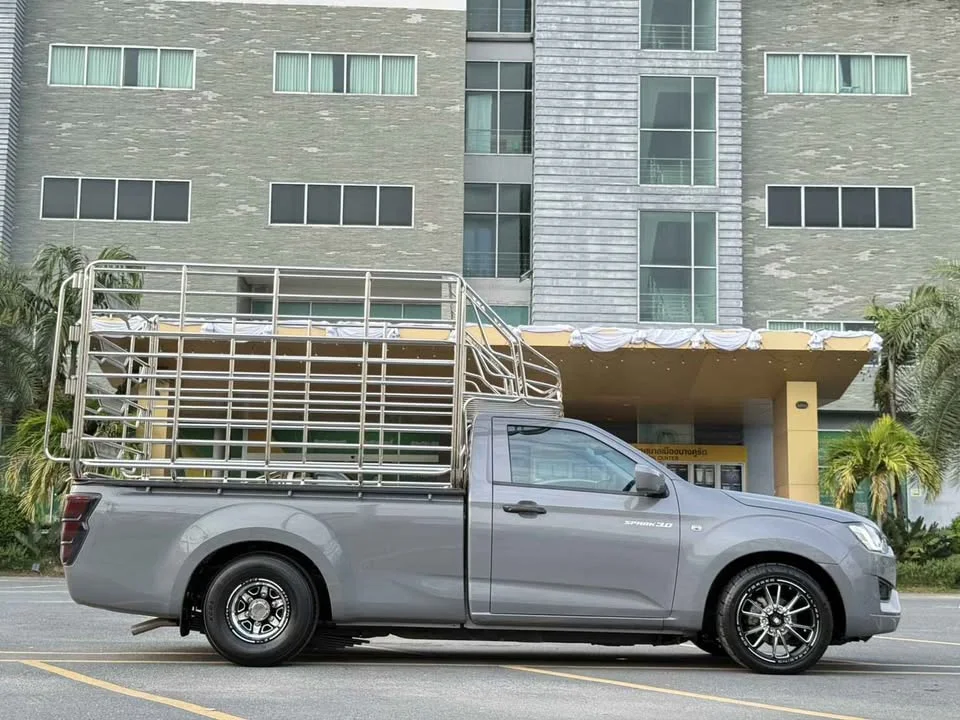 2022 Isuzu D-Max III (RG) 3