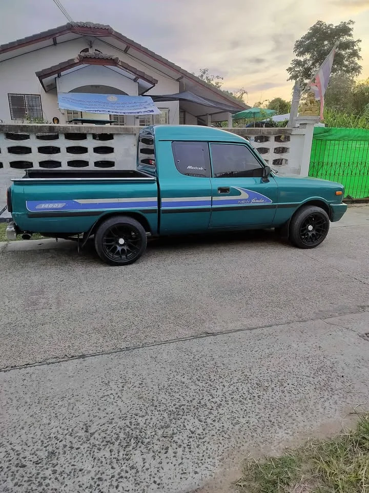 1990 Mazda B-series (Familia) III 3