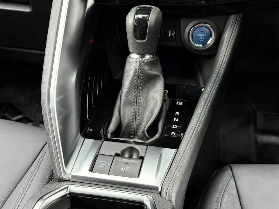 2024 Toyota Yaris Cross AC200 2