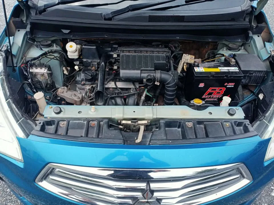 2013 Mitsubishi Attrage VI 3